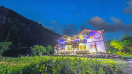 삼척 엘로이 펜션