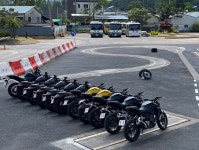 흥일자동차운전전문학원