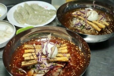 진주육전밀면