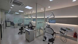 치아가즐거운락치과의원