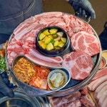 강남 돼지상회 무한리필 명동직영점