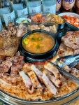 강남 돼지상회 무한리필 명동직영점
