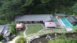 동막골황토산장
