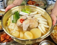 효담칼국수 닭한마리 명동본점