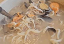 오이도조개칼국수연구소 정동진분점