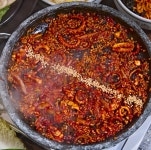 고향보쌈칼국수 용봉점