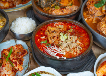 뼈나루감자탕 월성점