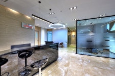 노블레스강영석성형외과의원