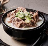 79네수육국밥과철판 소사벌점