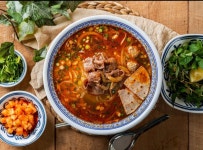 라이옥베트남쌀국수 김해직영점