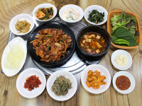 손여사고향식당