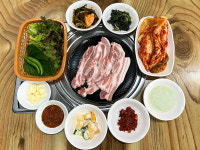 손여사고향식당