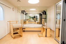 바라 봄, 필라테스