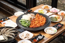무학산오리하우스 마산서원곡 본점