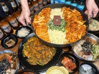 백년춘천닭갈비&백년토종삼계탕