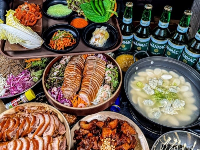 만족오향족발 홍대역점