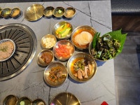 해뜰날 한우한돈식당