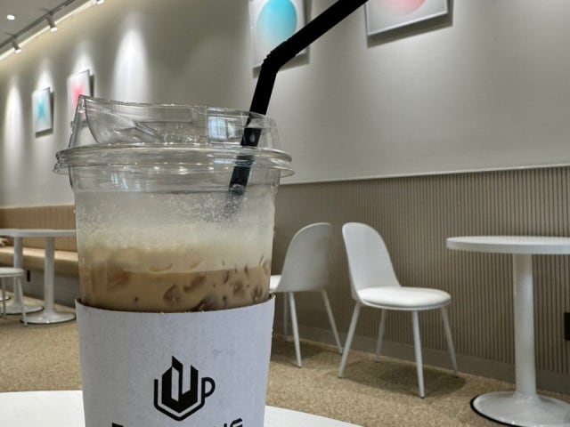 데이롱카페 강남자곡점