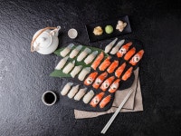 초밥싸롱 중앙점
