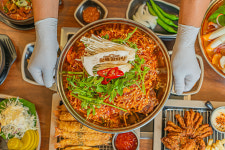 완뚝감자탕 먹골본점