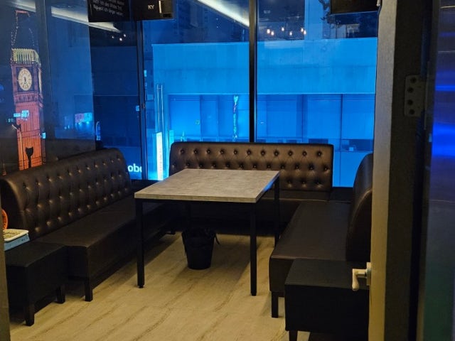젠틀맨 여성전용BAR