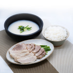 수북한돼지국밥