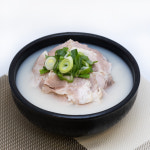 수북한돼지국밥