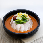 수북한돼지국밥