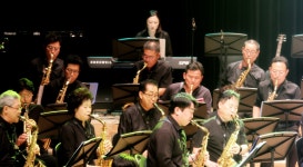 Azt 색소폰 오케스트라