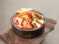 족발야시장&무청감자탕 마곡점