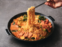 송자매 부대찌개