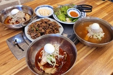 조선본갈비밀면 초전점