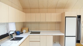 안다미로스테이