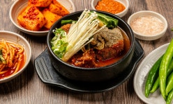 완정신의주찹쌀순대 본점