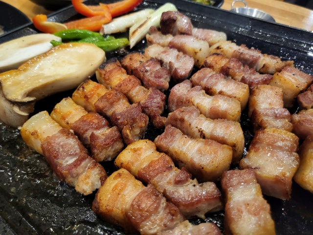 돈생돈사