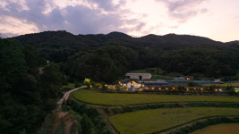 산뜨락힐링펜션