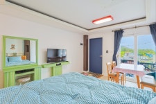 해돋이가자애견펜션