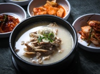 황기누룽지삼계탕