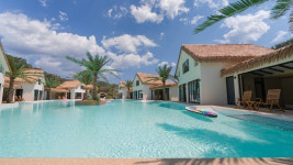 하이바이풀빌라