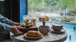 카페 만남 베이커리 & 스카이워크