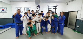 인왕유도체육관