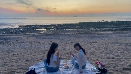 소풍게스트하우스 & 레드썬셋펜션