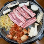 명동왕뚜껑생삼겹살