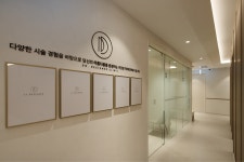 닥터디자이너의원 명동점