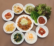 반주