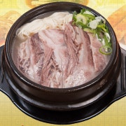 한우 우삼겹탕