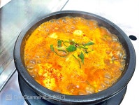 청라돌판더덕오리손두부전문점