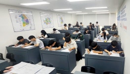 매쓰홀릭수학X루체테어학원