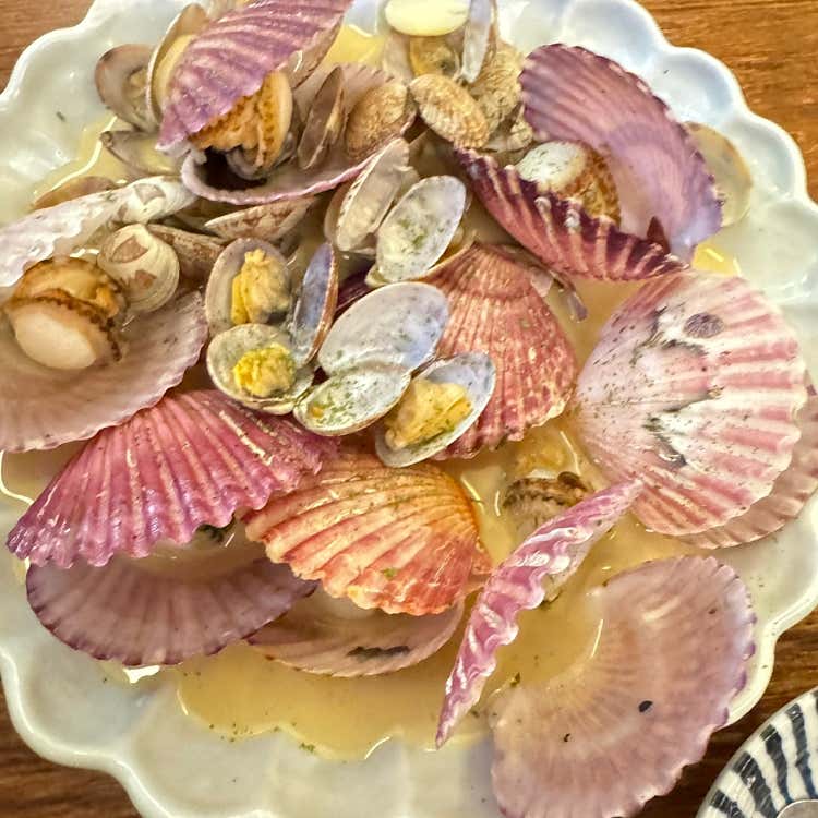홍가리비 술찜 (겨울철 시즌 메뉴)