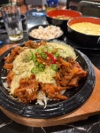 화로닭발 삼학점